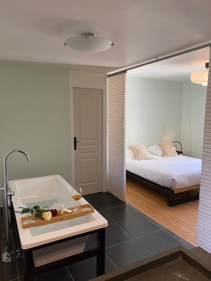 A L'Ombre D'Azay - Demeure D'Hotes - Guesthouse Zewnętrze zdjęcie