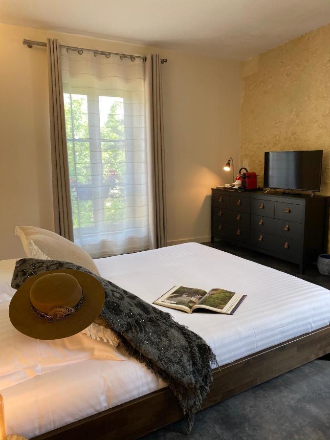A L'Ombre D'Azay - Demeure D'Hotes - Guesthouse Zewnętrze zdjęcie
